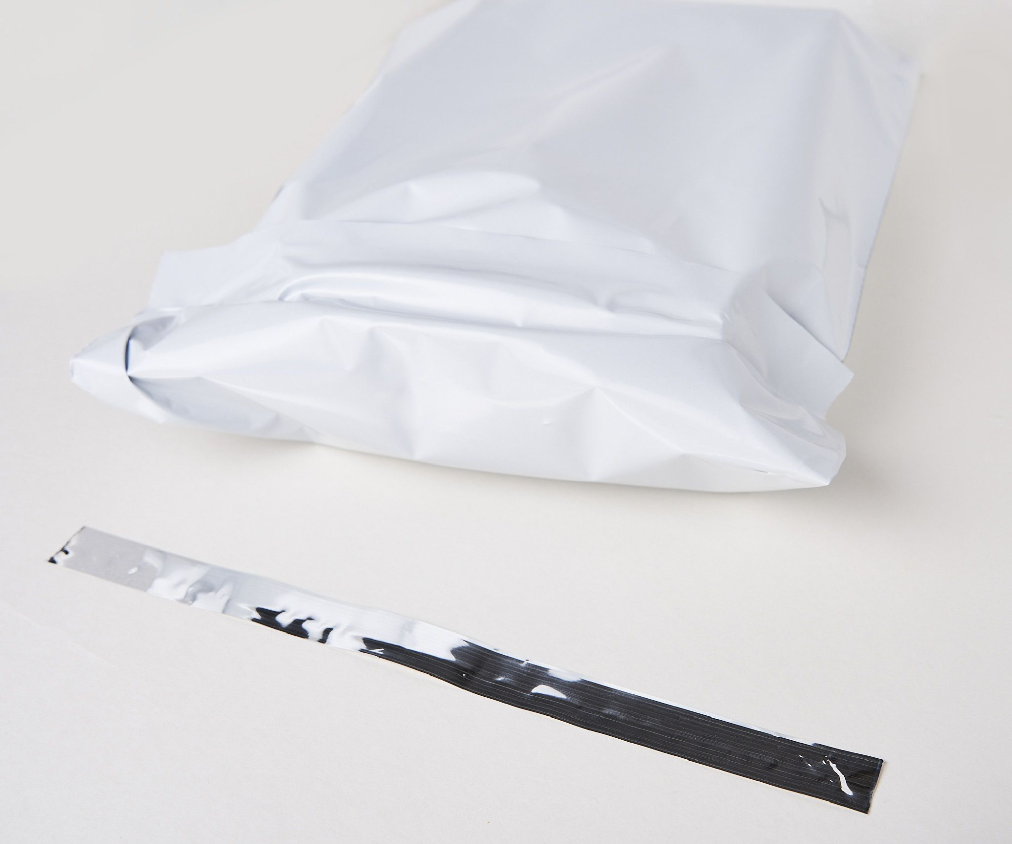 Курьерский пакет, 300х400+40, без кармана,  60 мкм, 1000 шт.