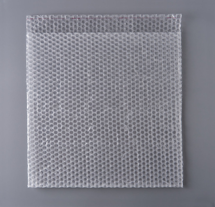 Пакет воздушно-пузырчатый (ВПП, пузырьковый, пупырчатый), 40х40+5 см, с клеевым клапаном, трехслойный, 100 шт.