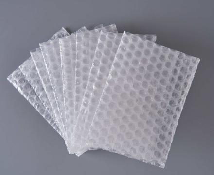 Пакет воздушно-пузырчатый (ВПП, пузырьковый, пупырчатый), 10х15 см, трехслойный, плотность пленки 60 гр/м, 1000 шт.