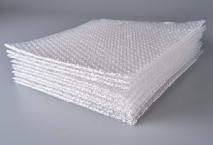 Пакет воздушно-пузырчатый (ВПП, пузырьковый, пупырчатый), 25х25+5 см, с клеевым клапаном, трехслойный, 300 шт.