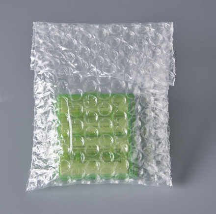Пакет воздушно-пузырчатый (ВПП, пузырьковый, пупырчатый), 10х10+5 см, с клеевым клапаном, трехслойный, 500 шт.